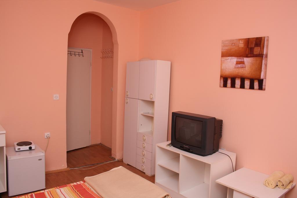 Greta Pipile Ohrid